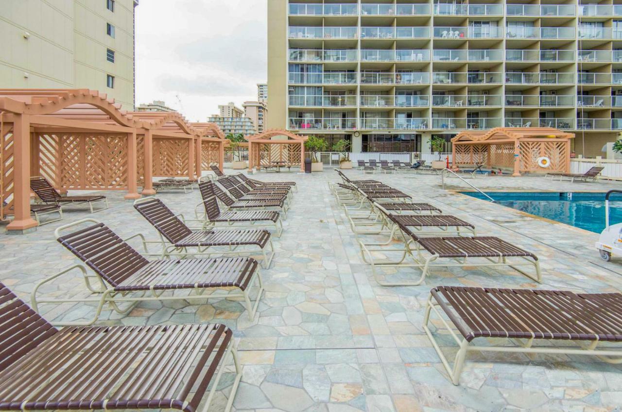 Island Colony Suites Honolulu Eksteriør billede