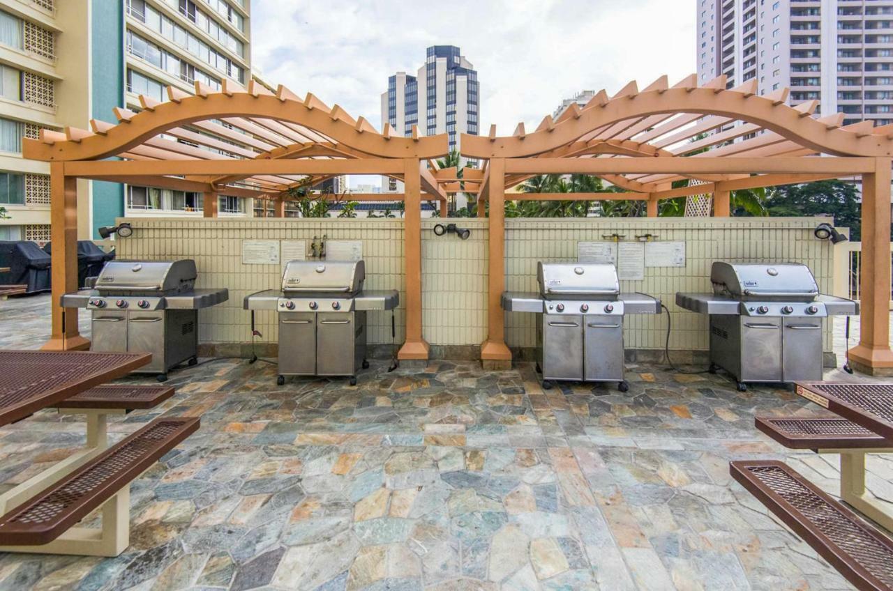 Island Colony Suites Honolulu Eksteriør billede